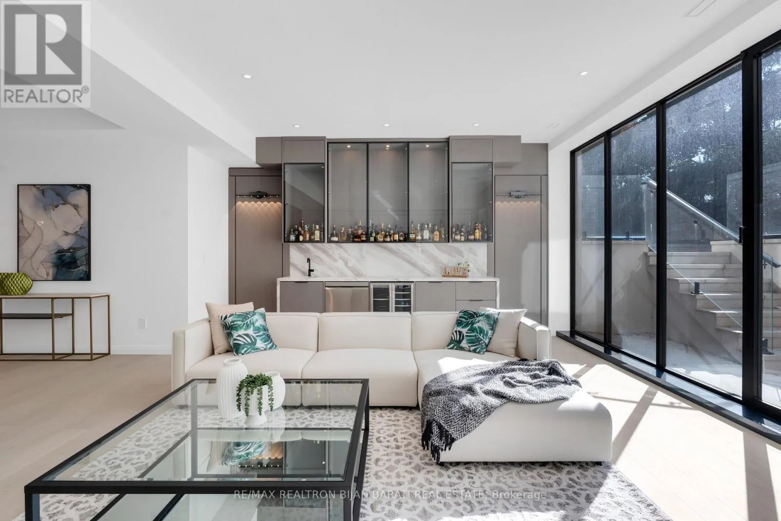 21 IDLESWIFT DRIVE