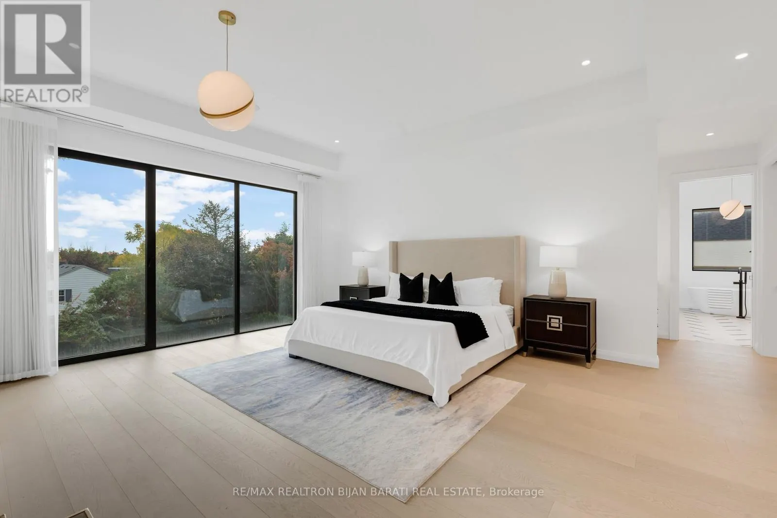 21 IDLESWIFT DRIVE