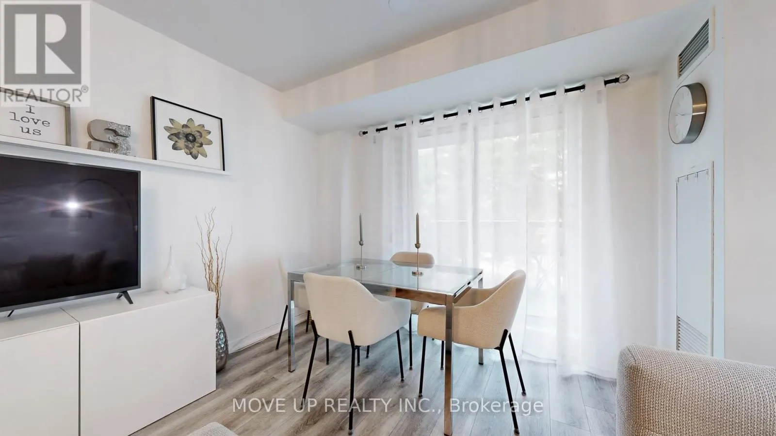225 - 3 ELLESMERE STREET