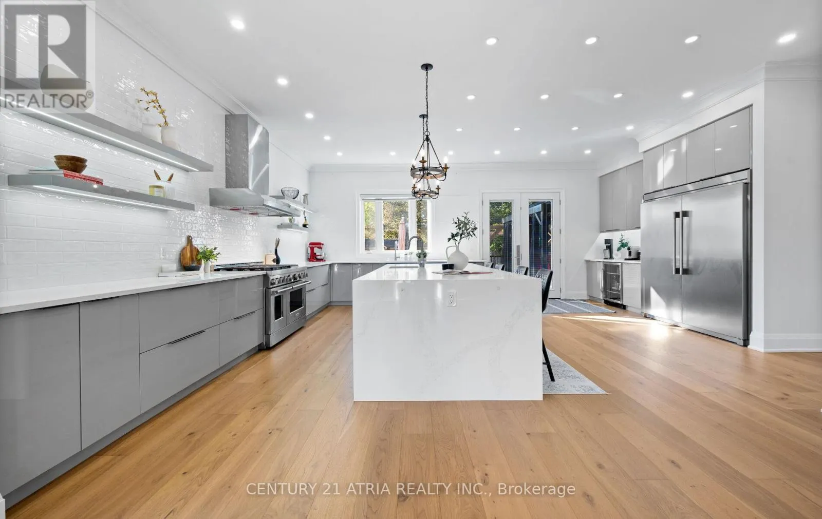 41 SIR BODWIN PLACE