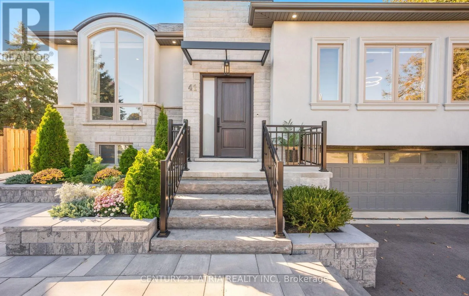 41 SIR BODWIN PLACE