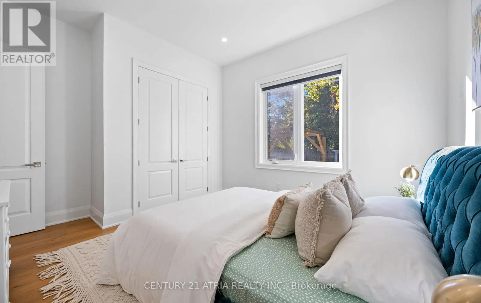 41 SIR BODWIN PLACE