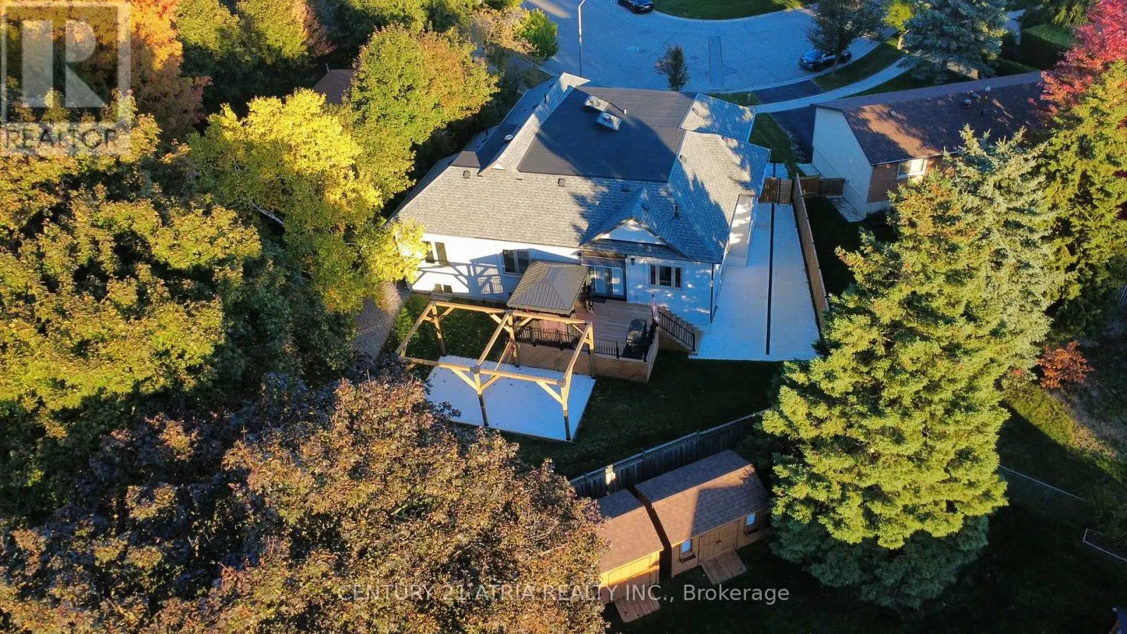41 SIR BODWIN PLACE