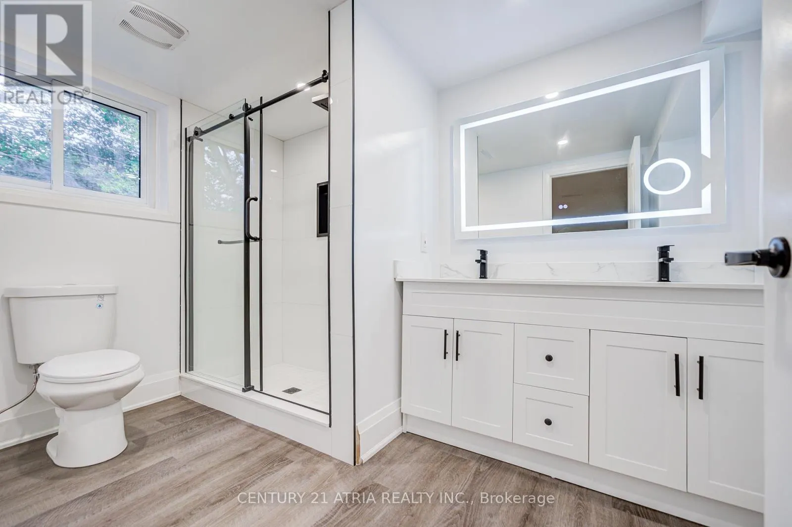 33 SIR BRANDILES PLACE