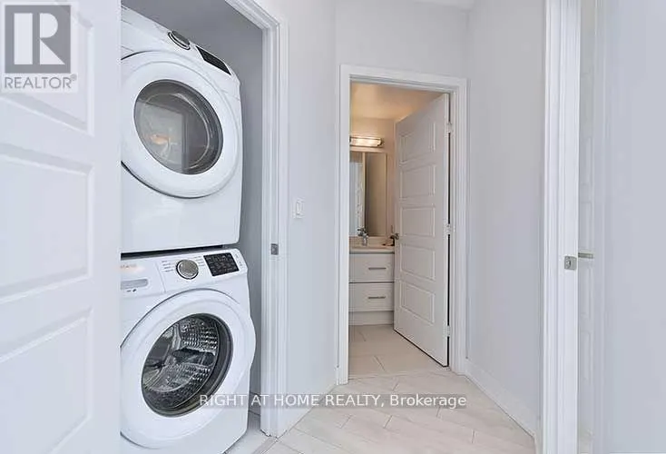 403 - 375 SEA RAY AVENUE