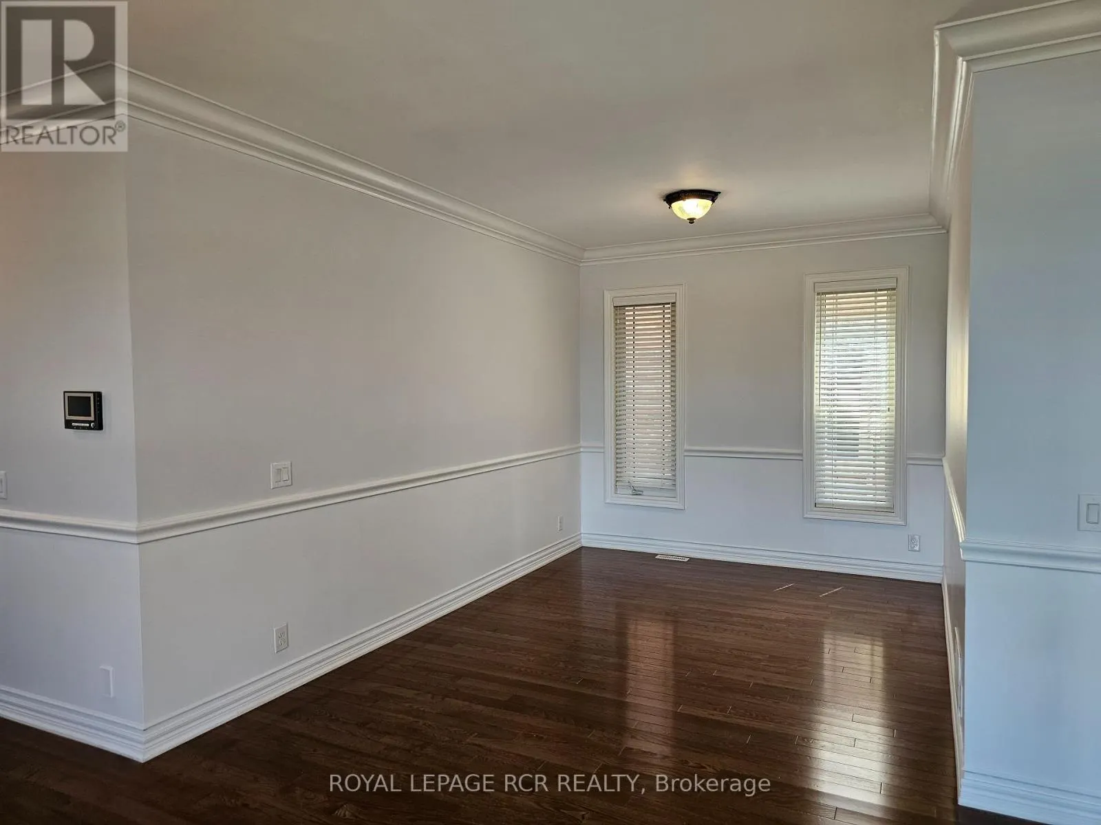 40 THATCHER CRESCENT