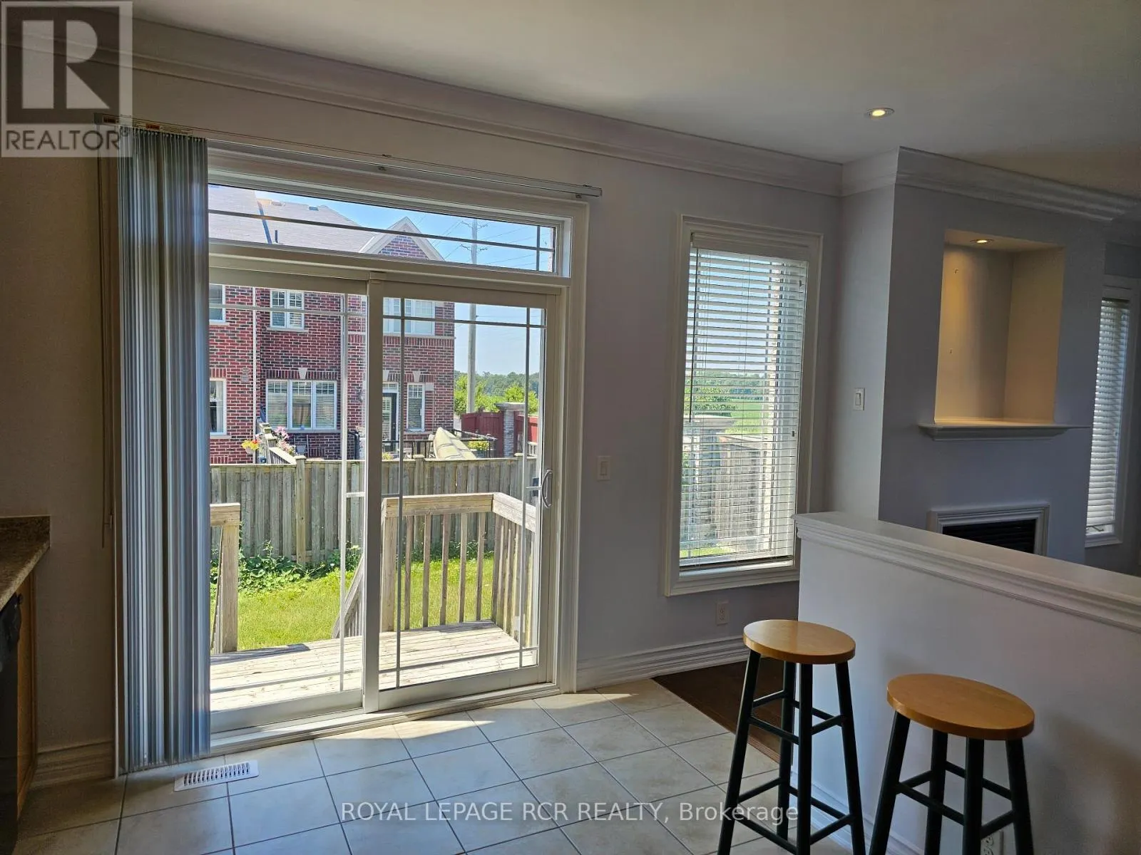 40 THATCHER CRESCENT