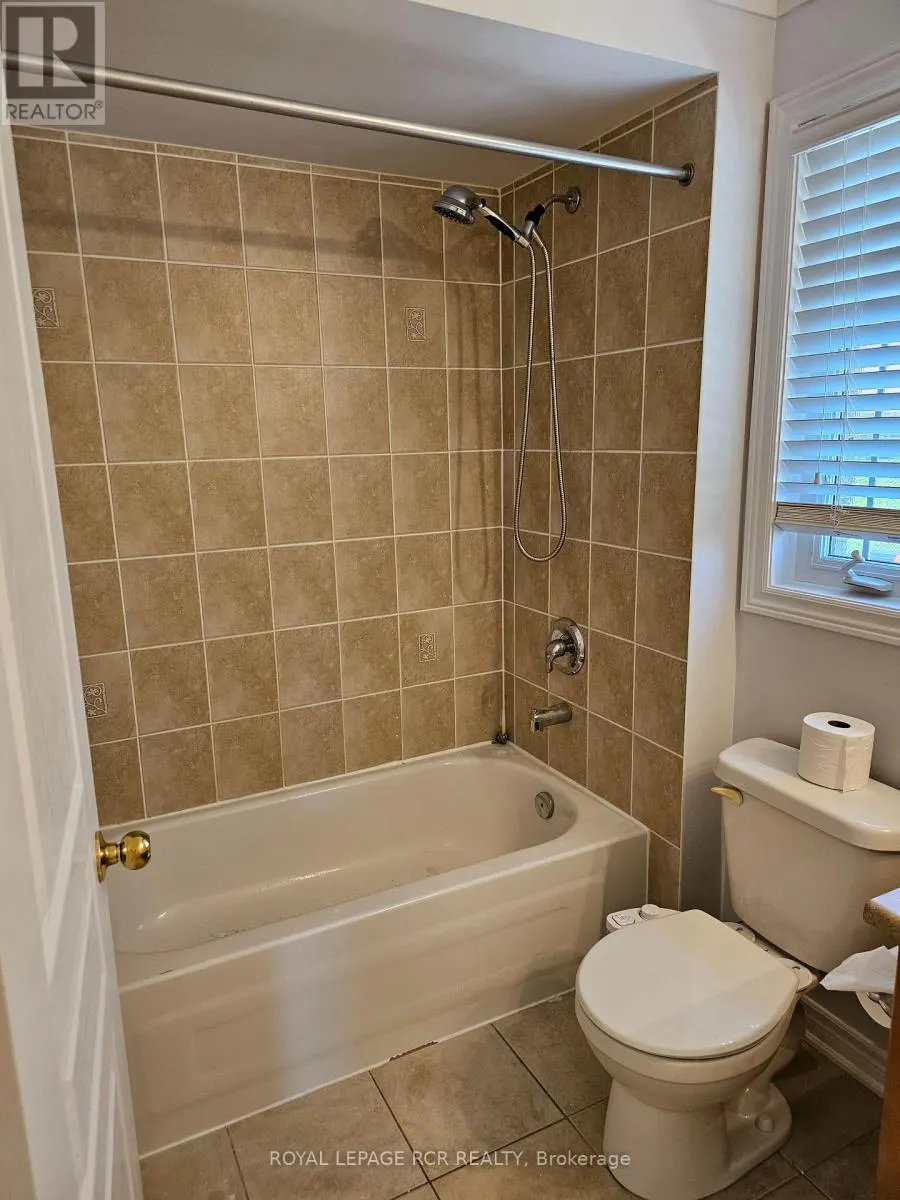 40 THATCHER CRESCENT