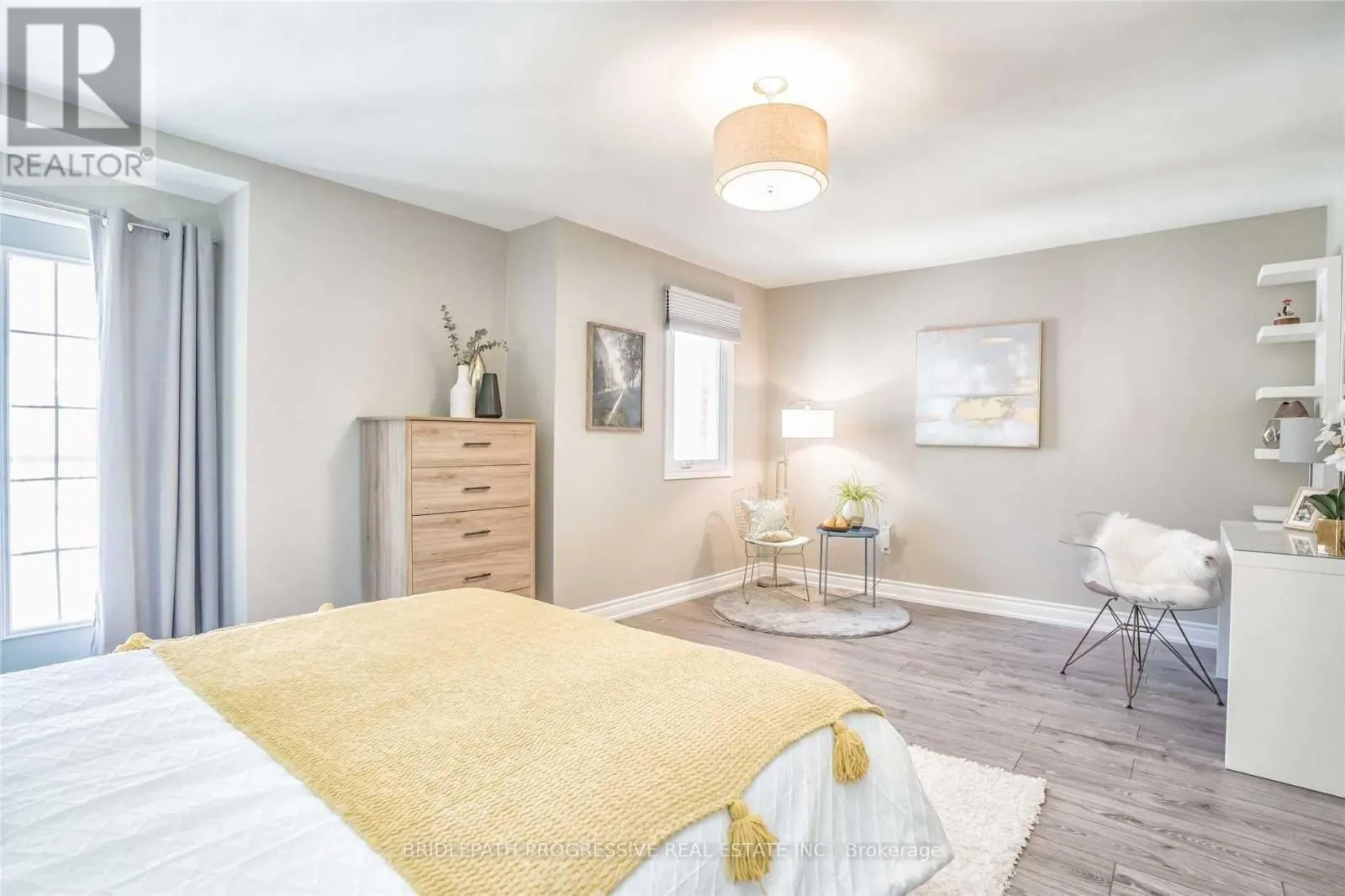 82 - 151 TOWNSGATE DRIVE