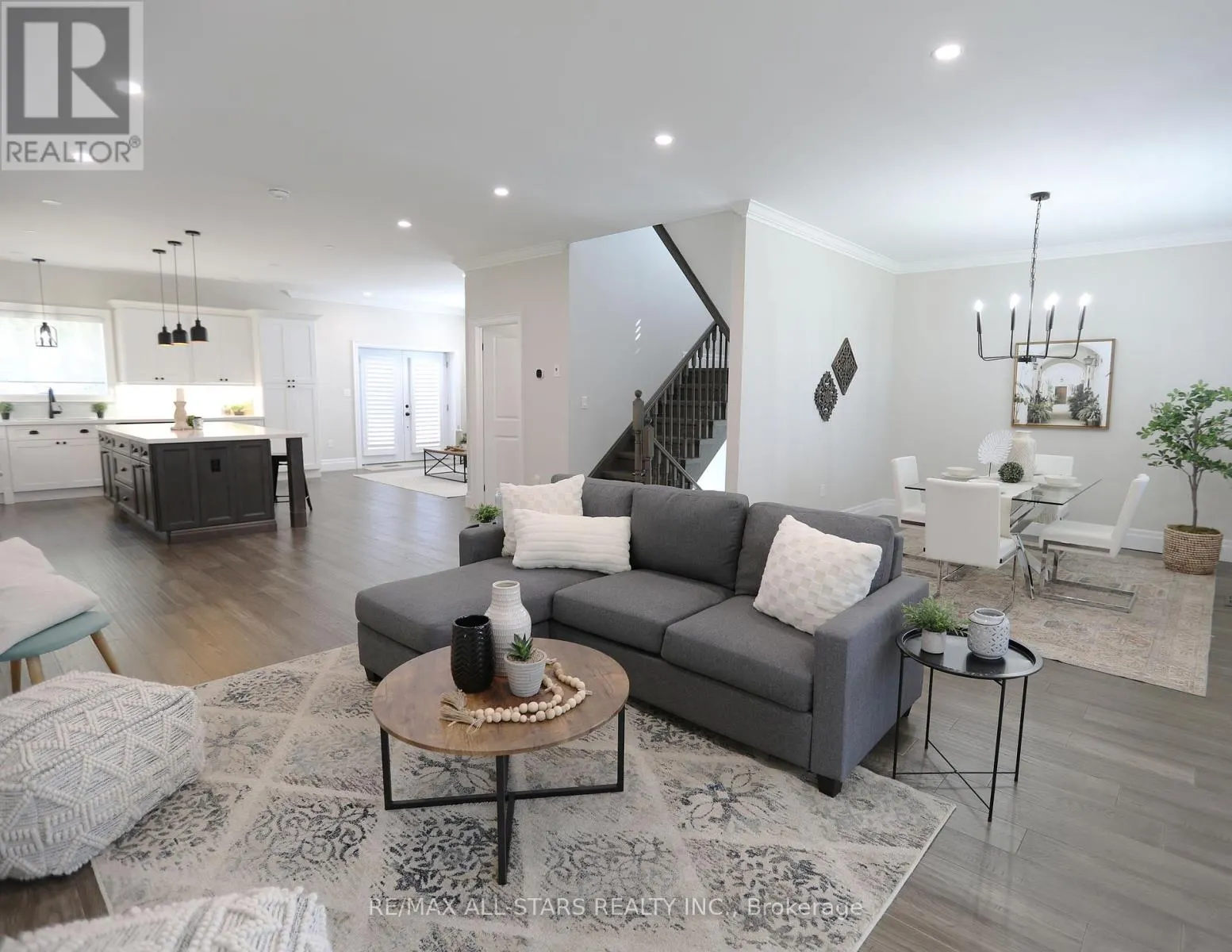 29 PATRICK DRIVE
