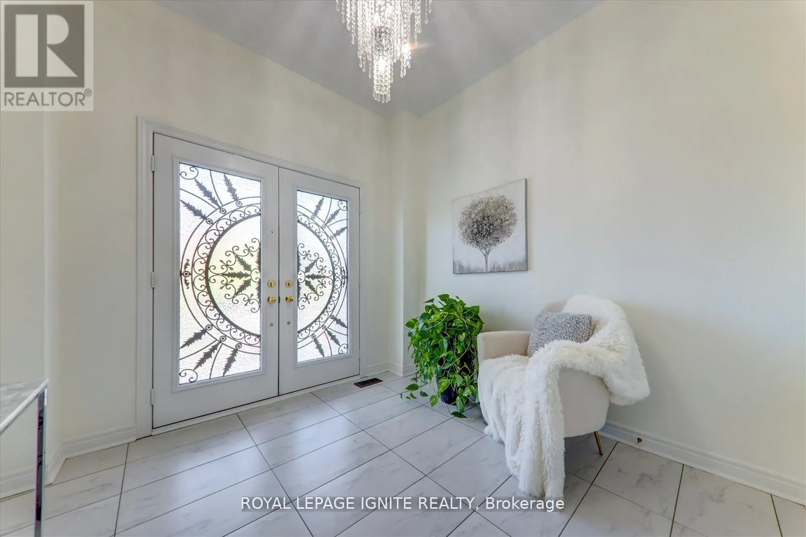 127 NOAH'S FARM TRAIL