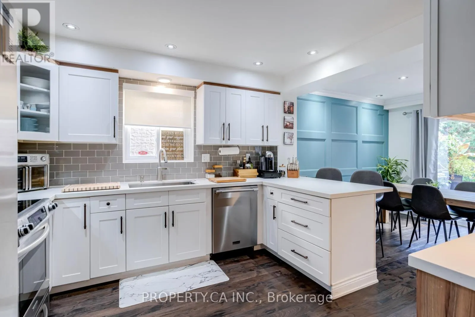 23 GILMORE CRESCENT