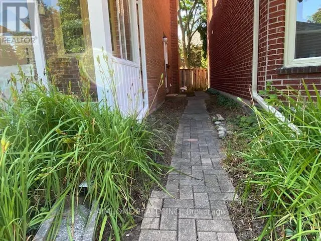 53 SPRING GATE BOULEVARD