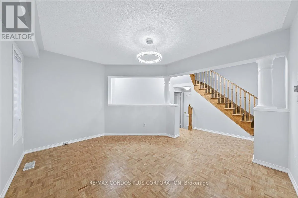289 DEEPSPRINGS CRESCENT