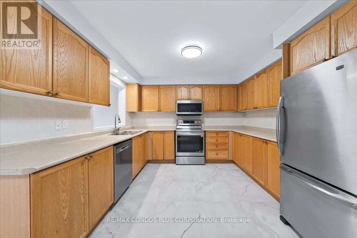 289 DEEPSPRINGS CRESCENT