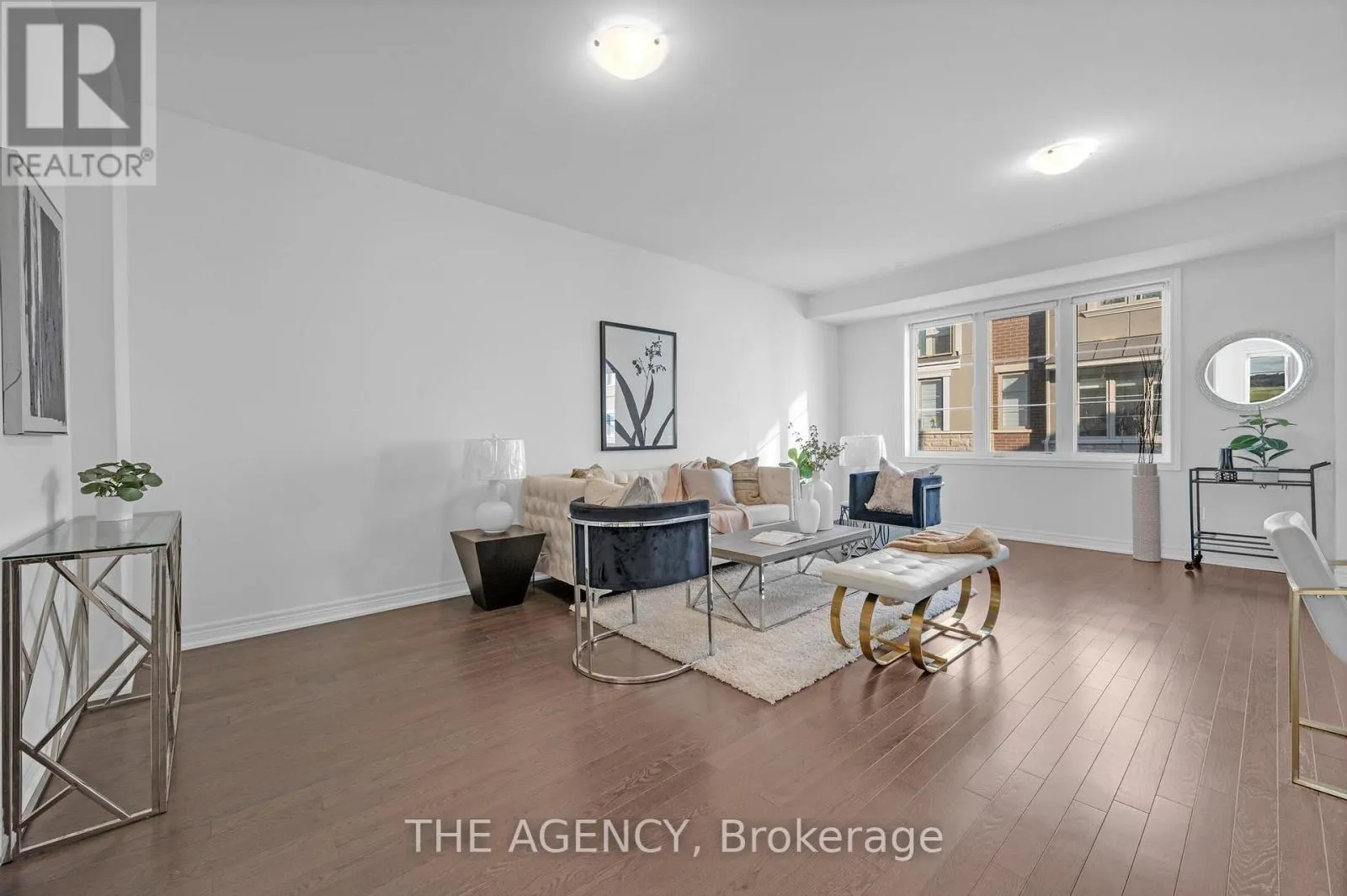 33 BRUCE BOYD DRIVE