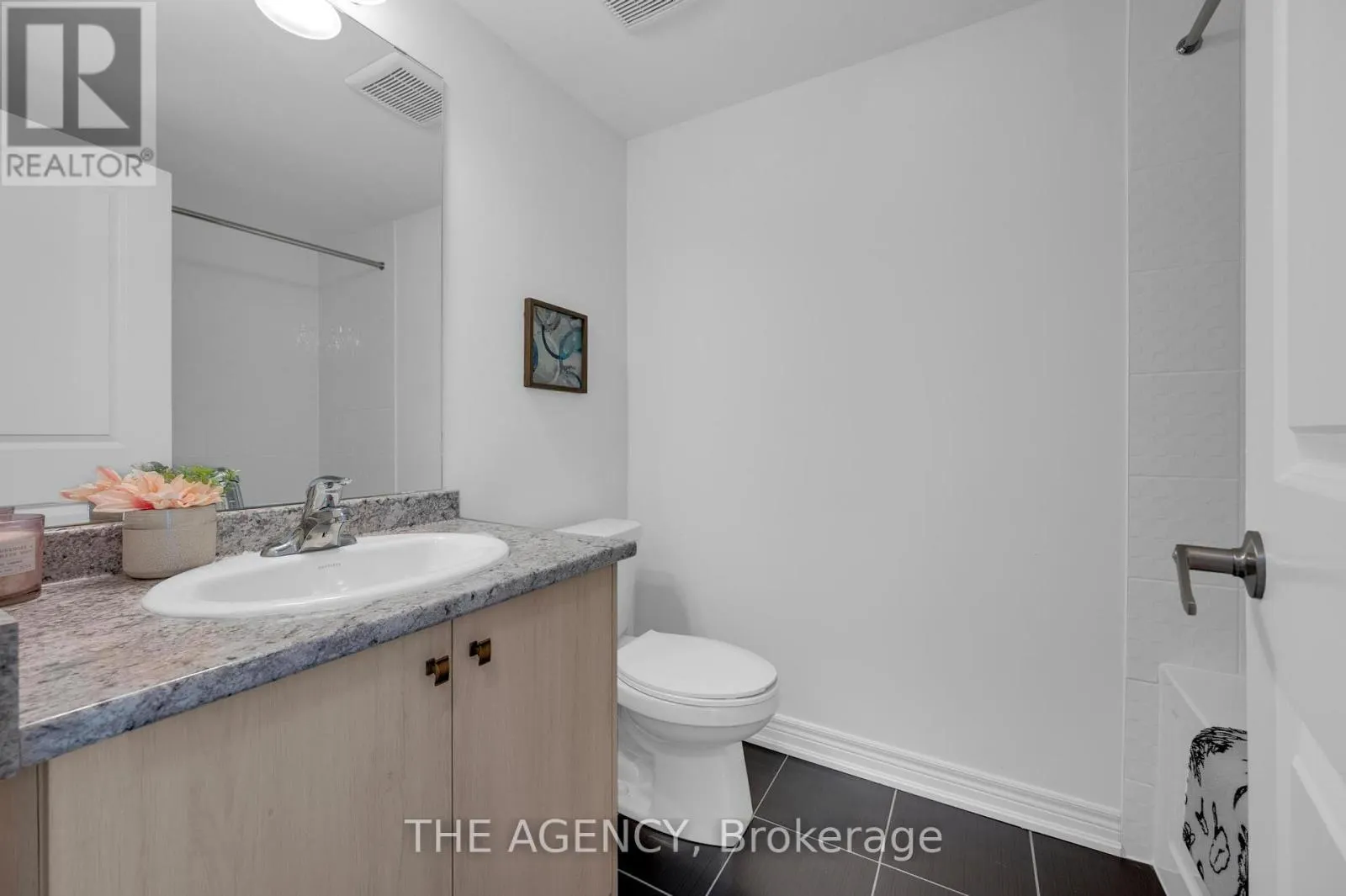 33 BRUCE BOYD DRIVE