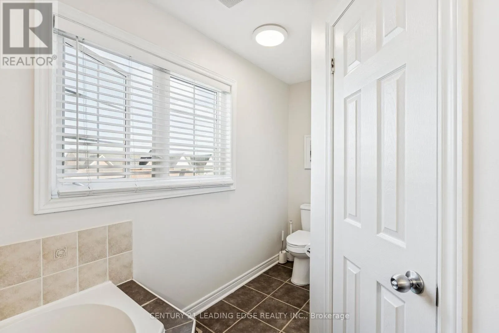 33 EVARIDGE DRIVE