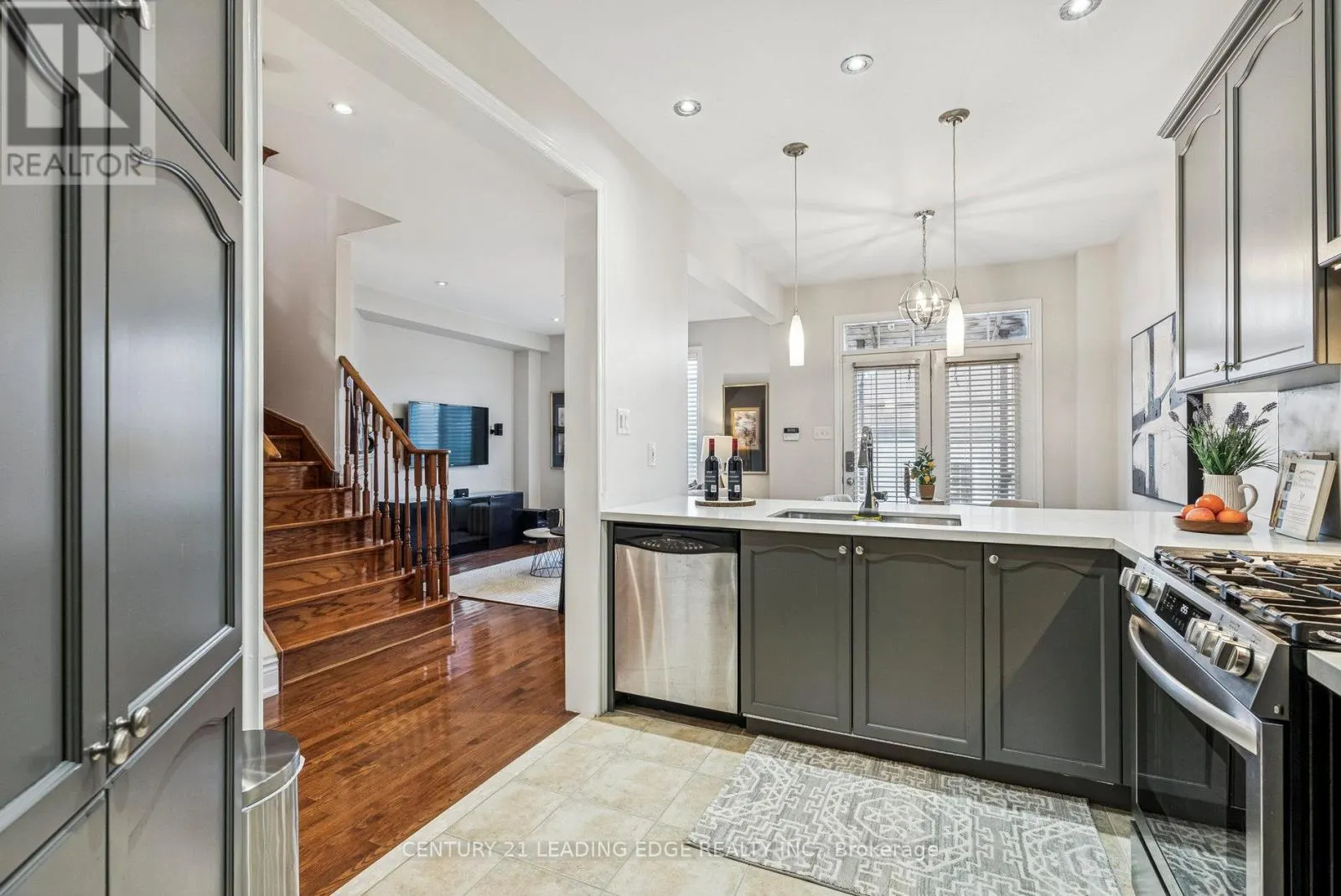 33 EVARIDGE DRIVE
