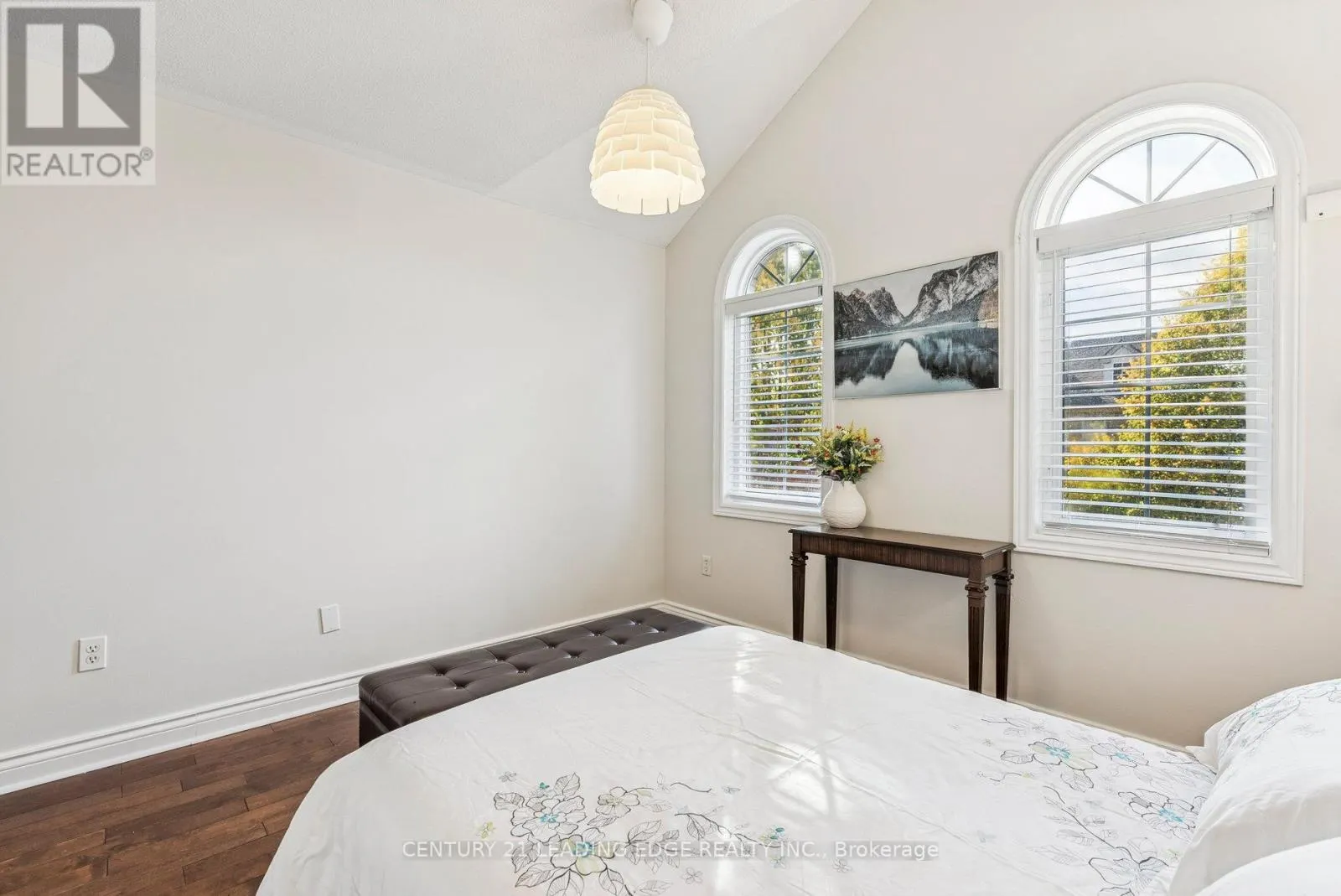 33 EVARIDGE DRIVE