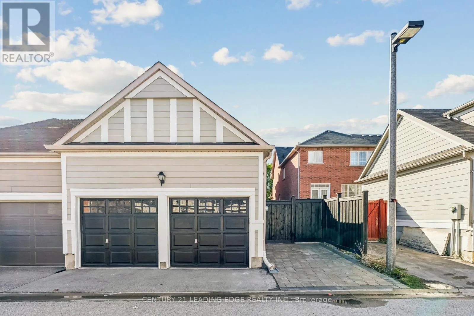 33 EVARIDGE DRIVE