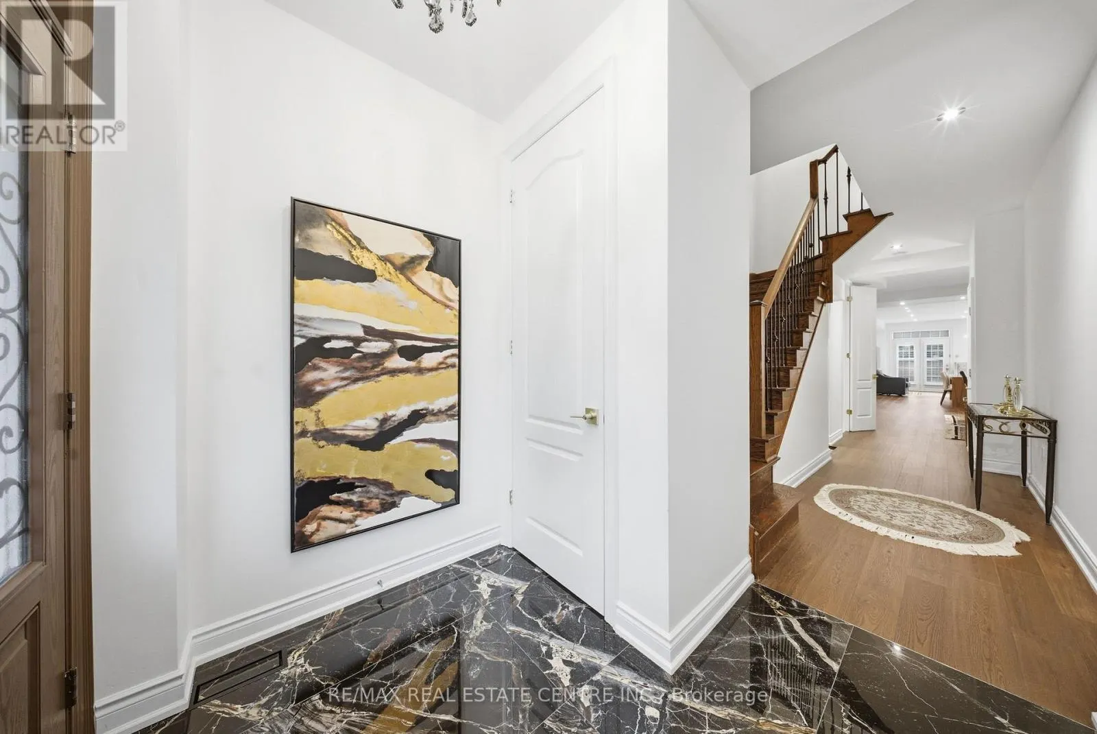 8 BRISTLEWOOD CRESCENT