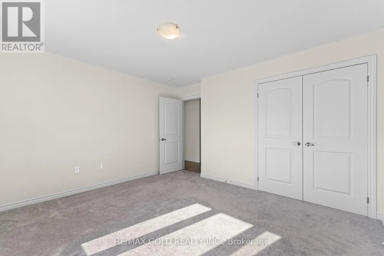 29 BOWLINE VISTA S