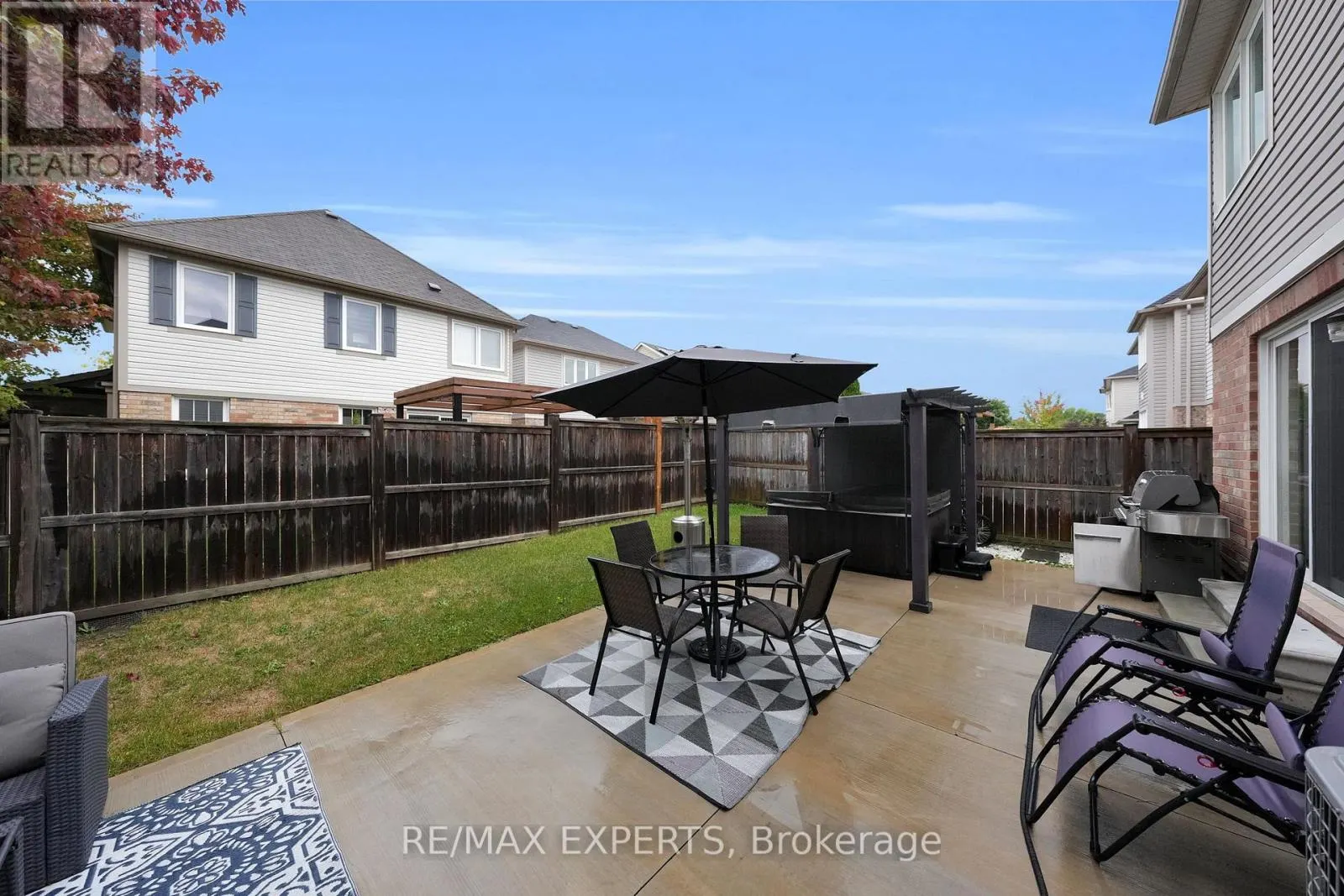 1 NUNN CRESCENT