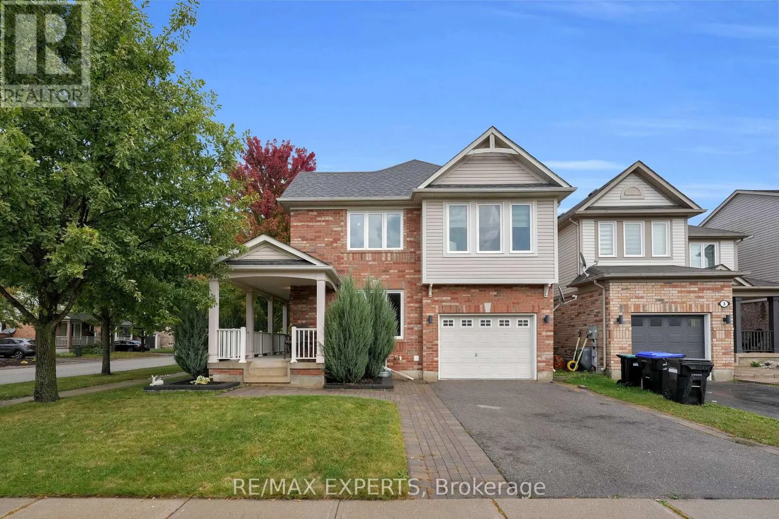 1 NUNN CRESCENT