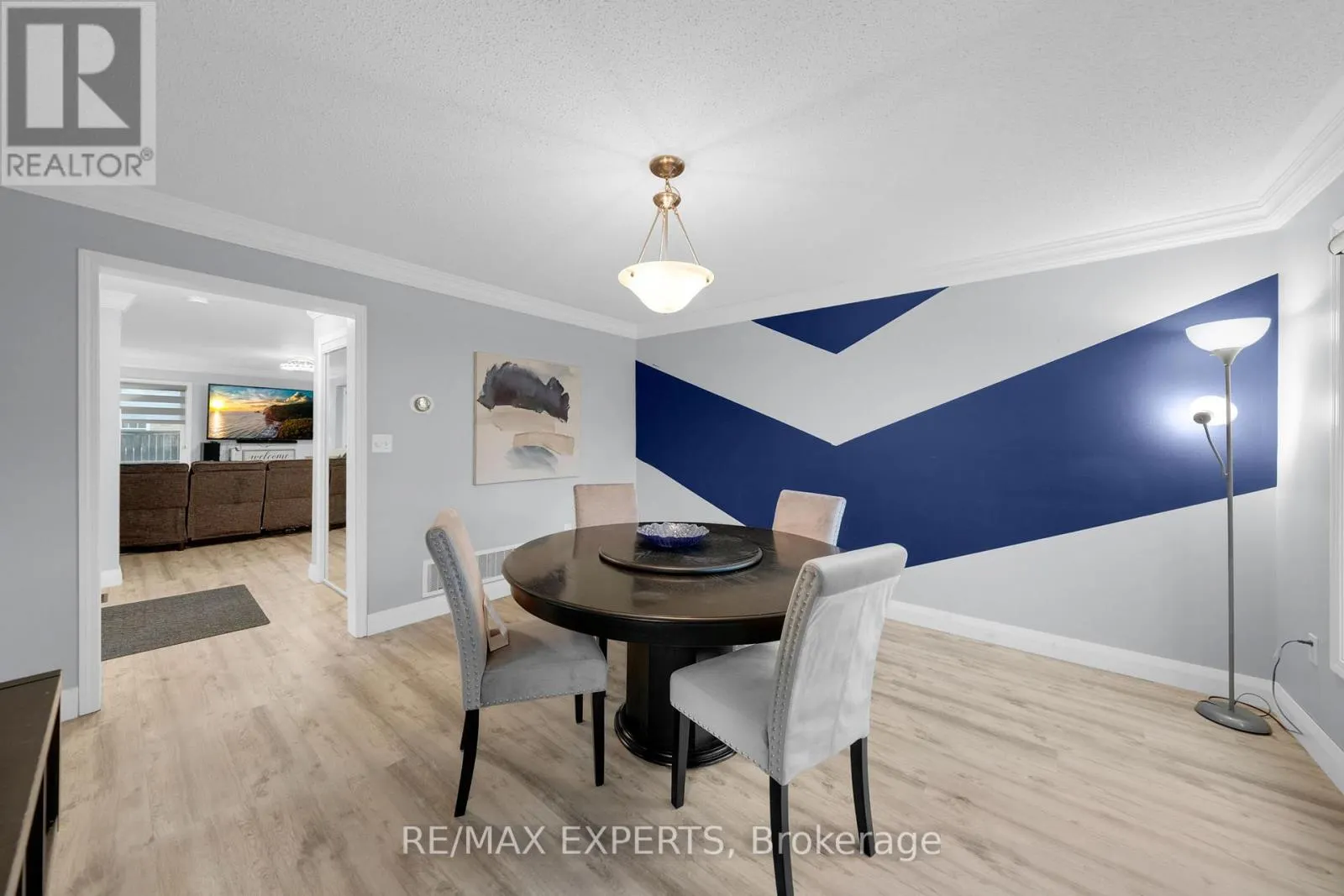 1 NUNN CRESCENT