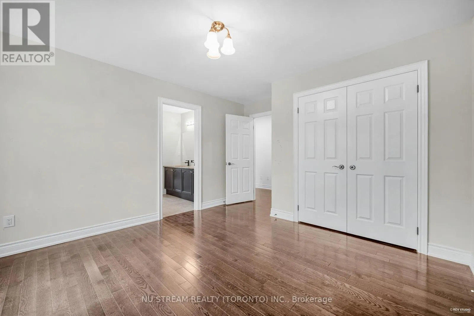 237 UPPER POST ROAD