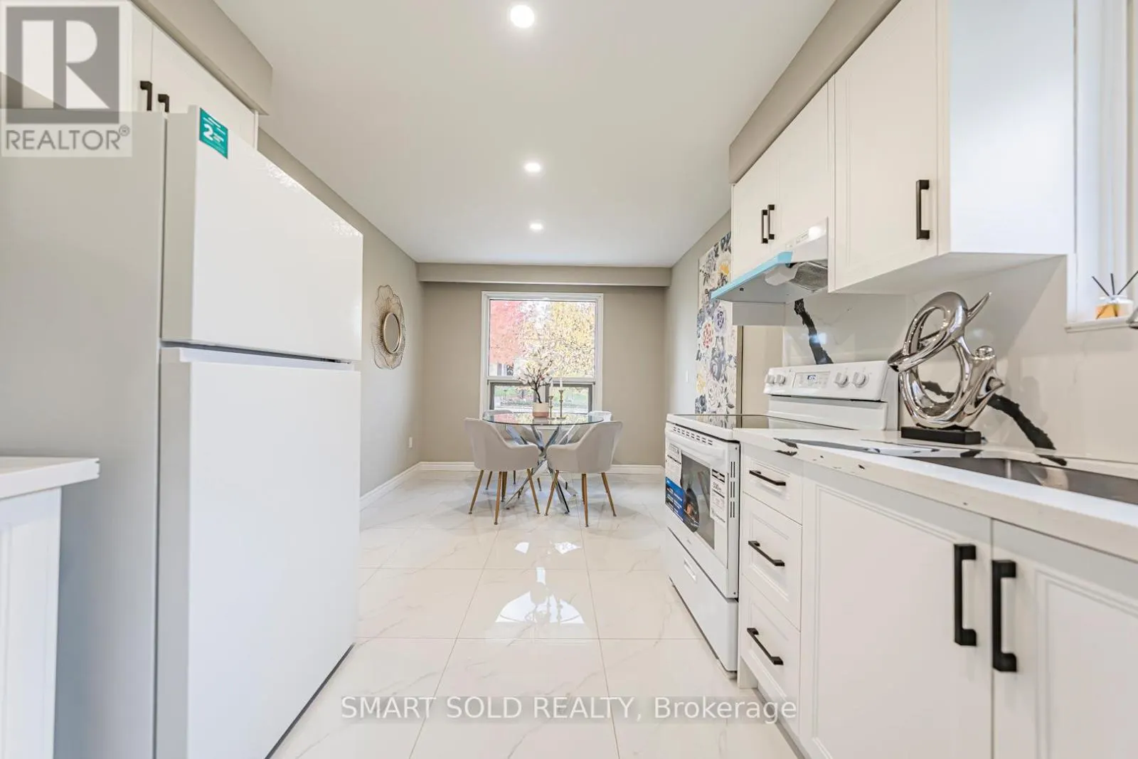 109 MEADOWBANK ROAD