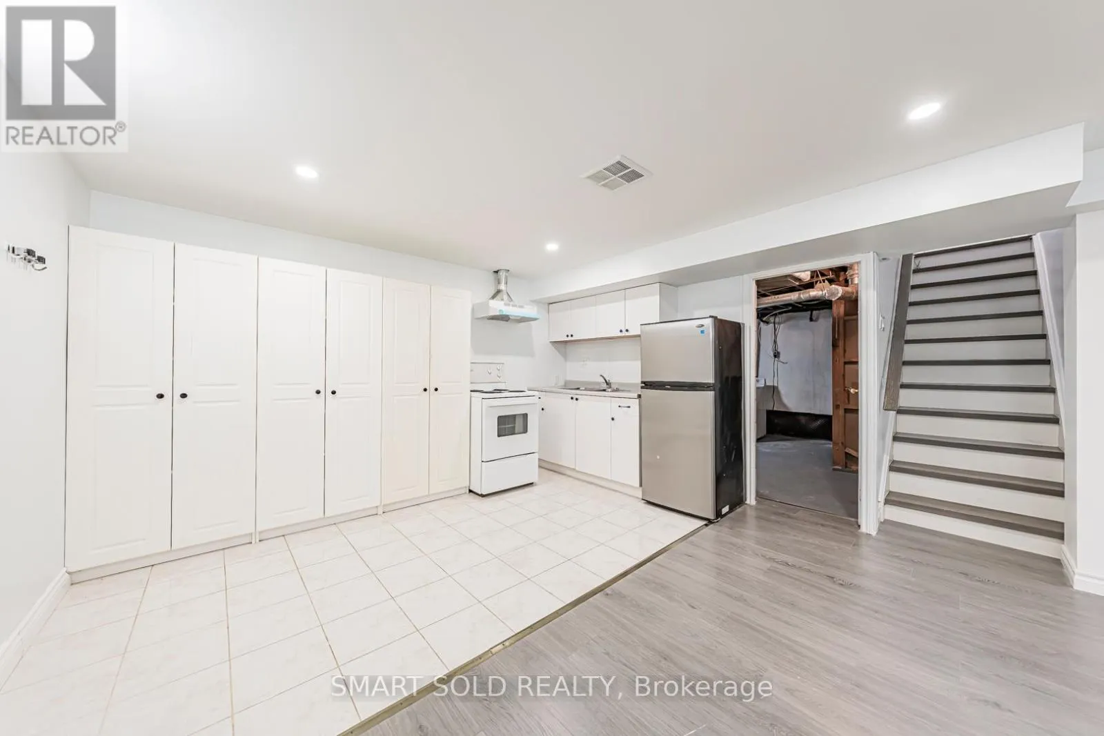 109 MEADOWBANK ROAD