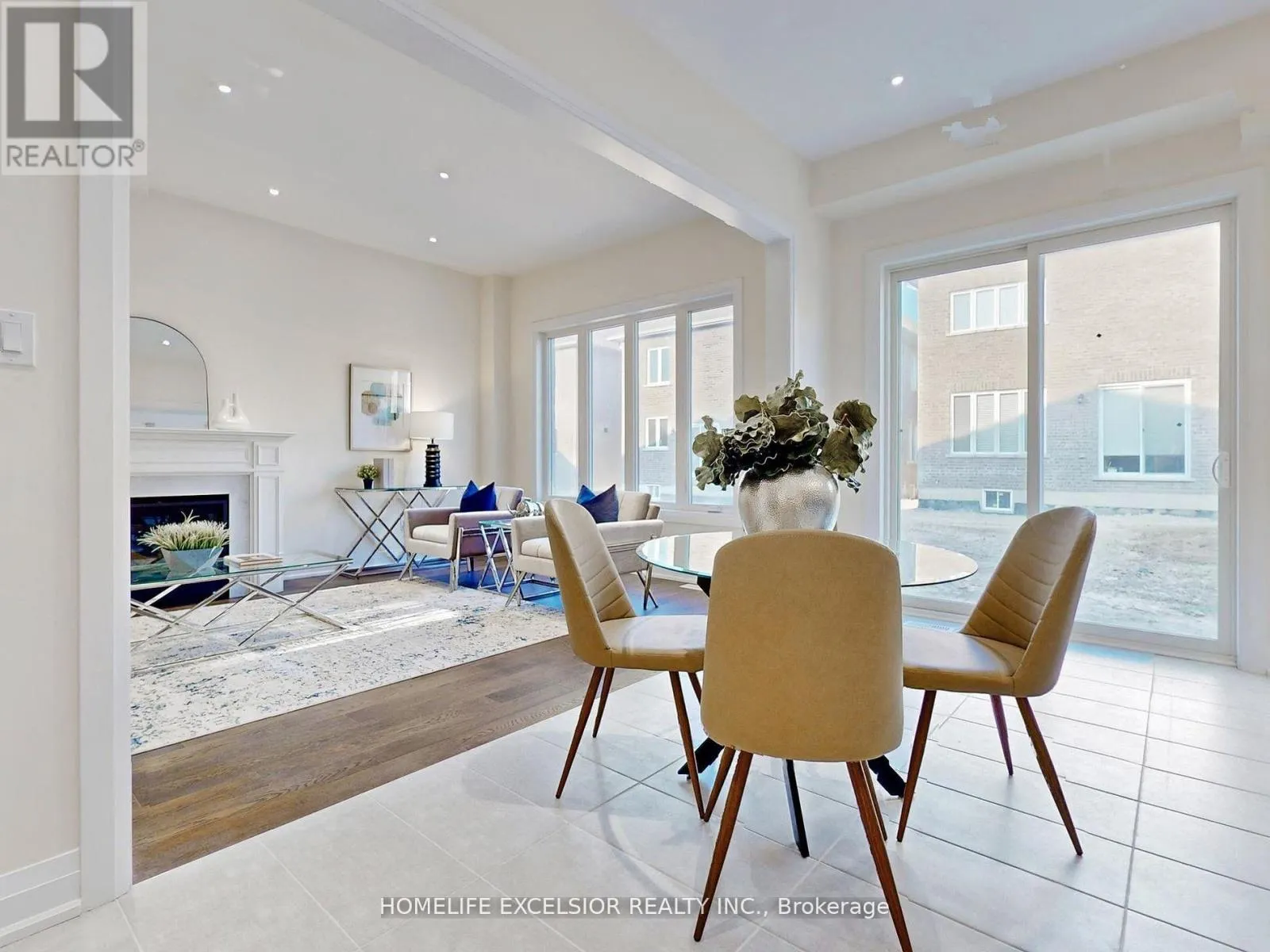 19 AIDA PLACE