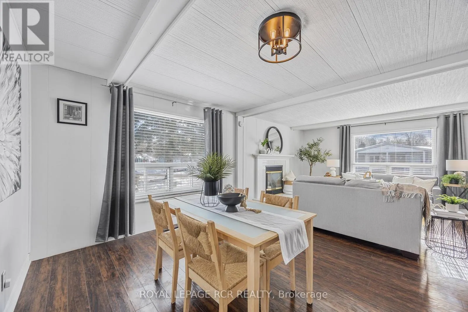 4 LINDEN LANE