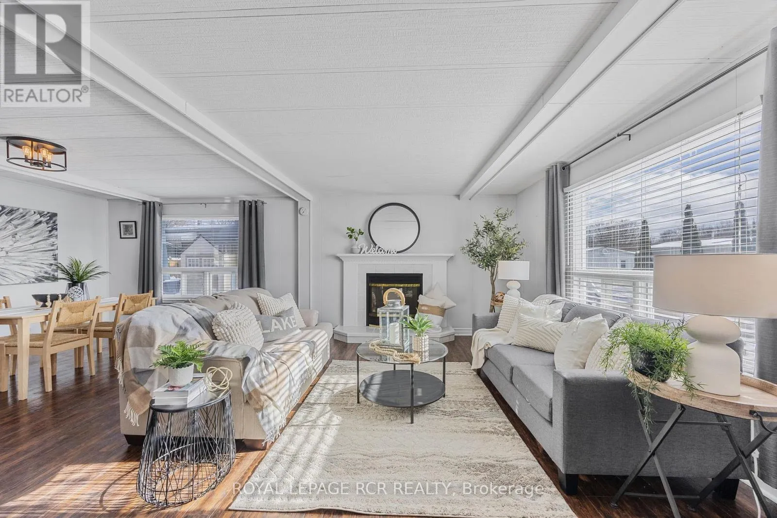 4 LINDEN LANE