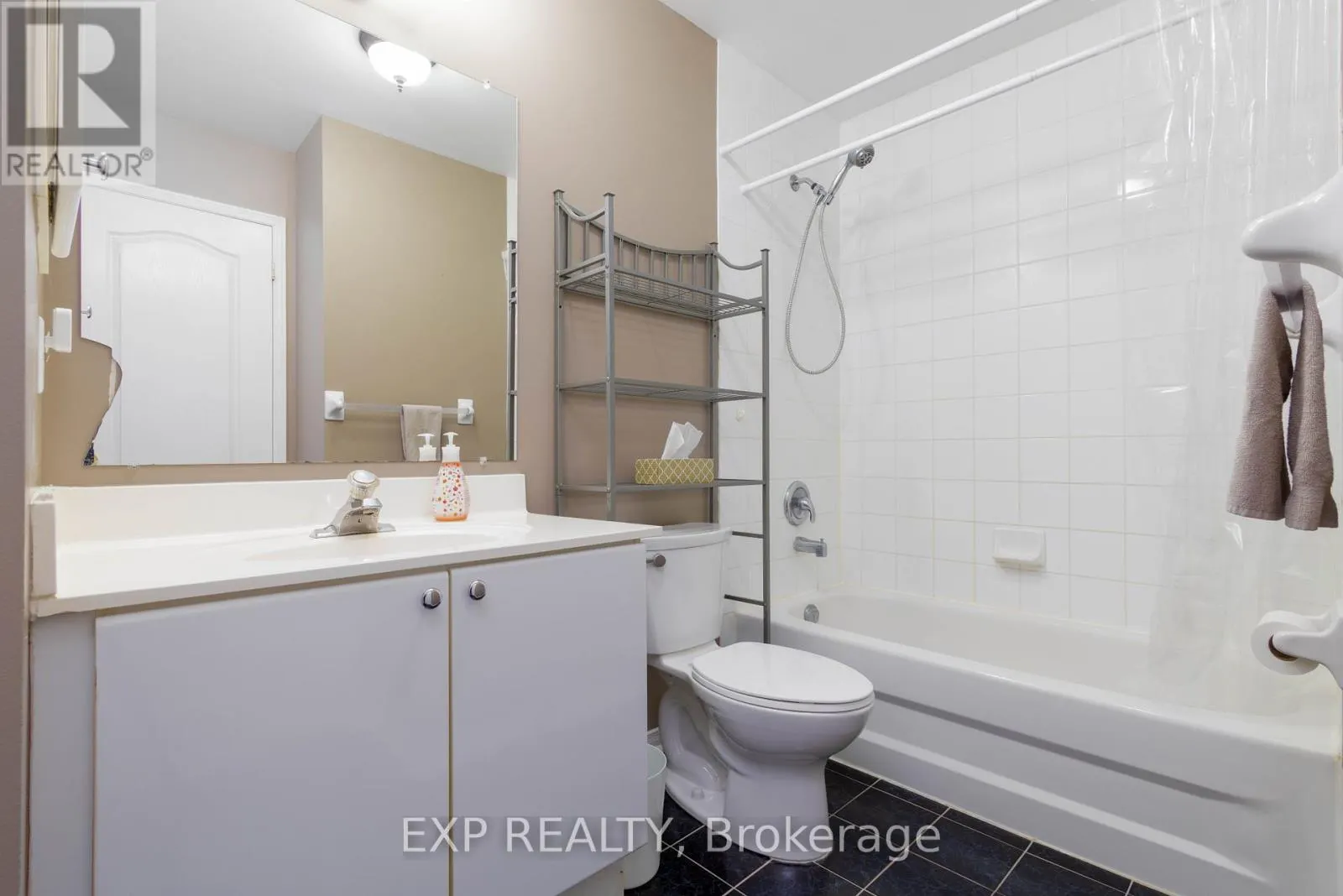 537 HEDDLE CRESCENT