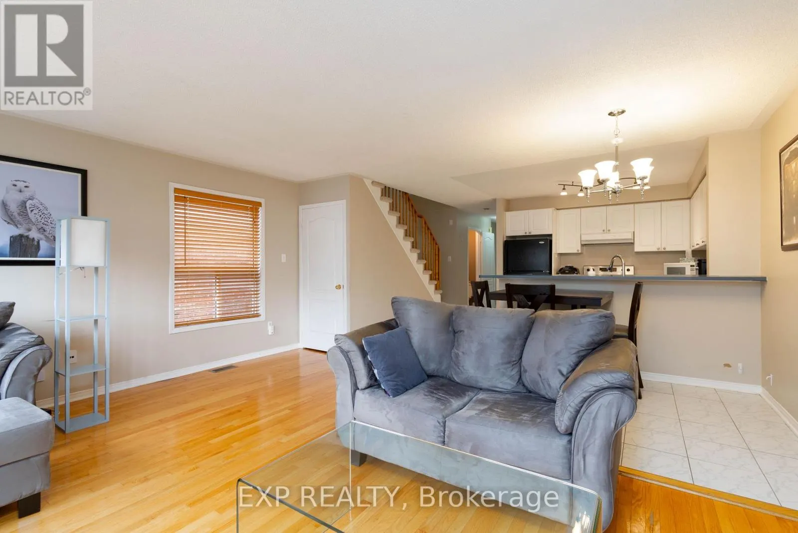 537 HEDDLE CRESCENT