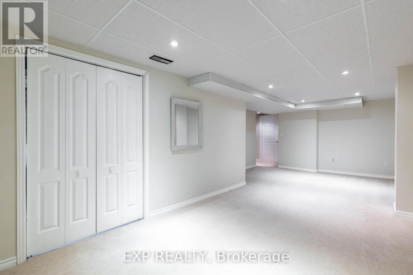 537 HEDDLE CRESCENT