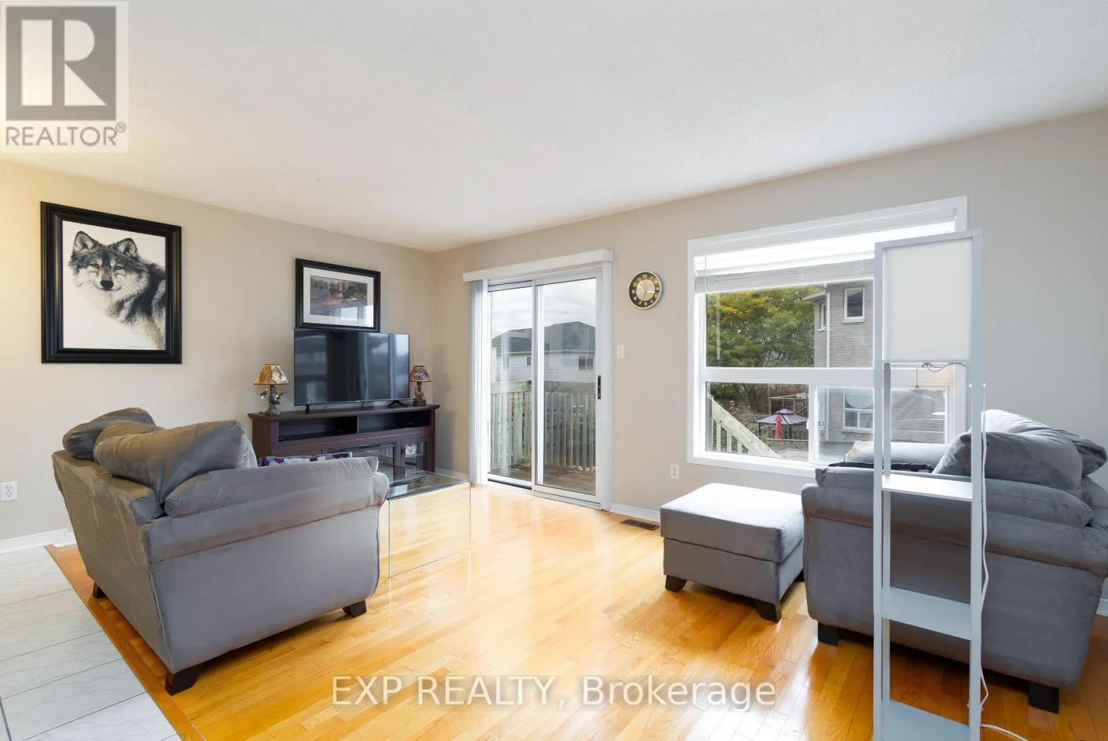 537 HEDDLE CRESCENT
