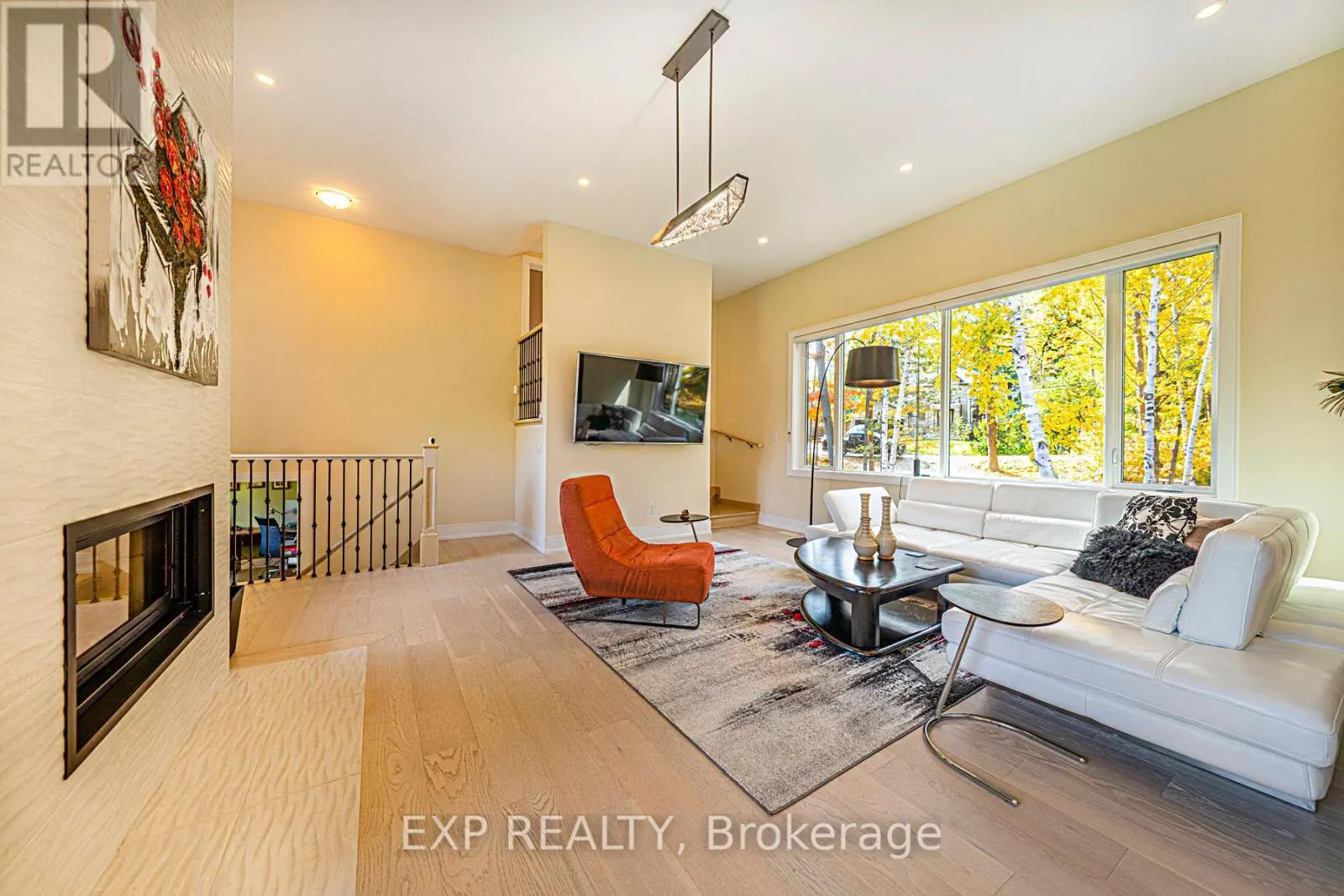 5 BIRCH KNOLL ROAD