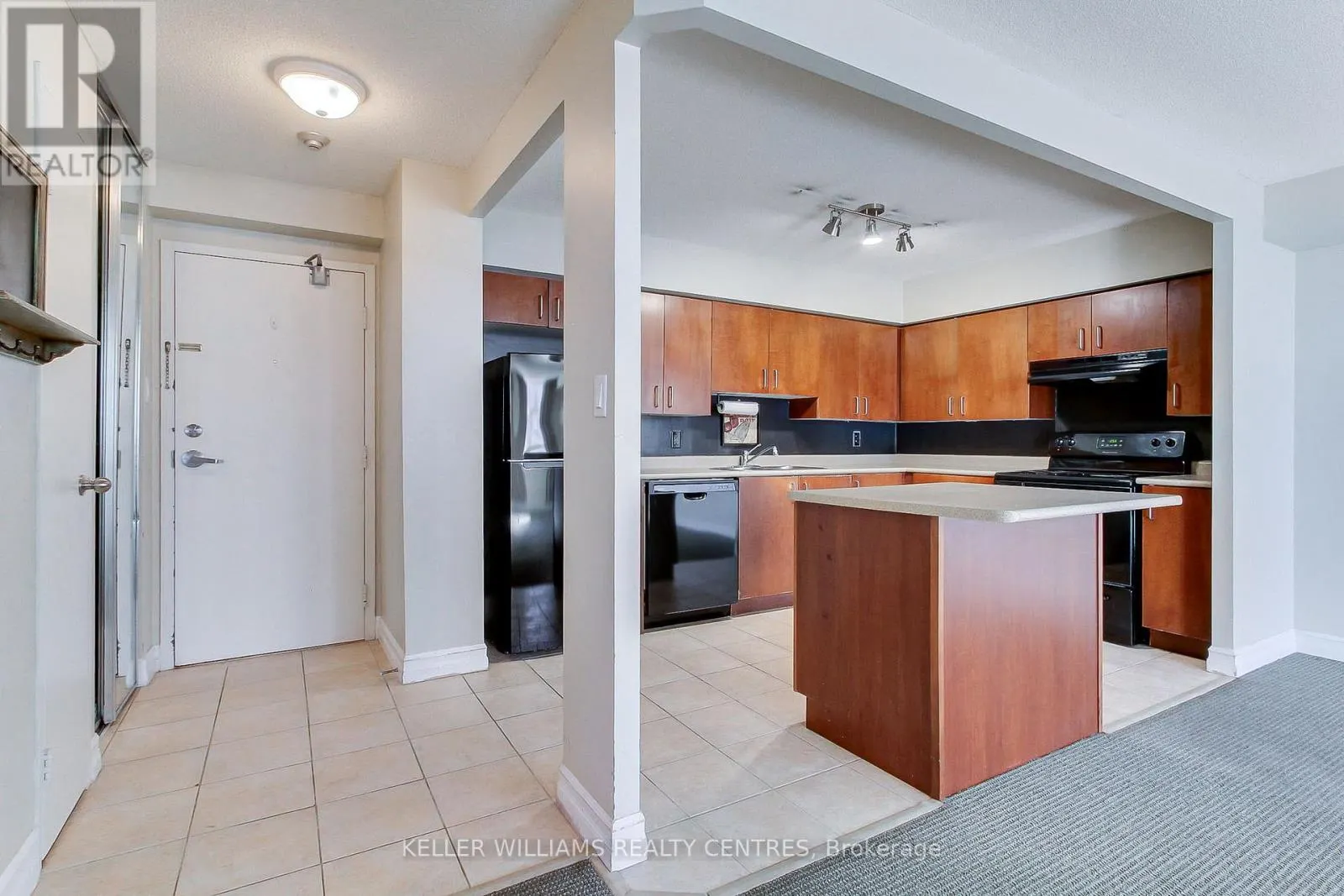 408 - 260 DAVIS DRIVE