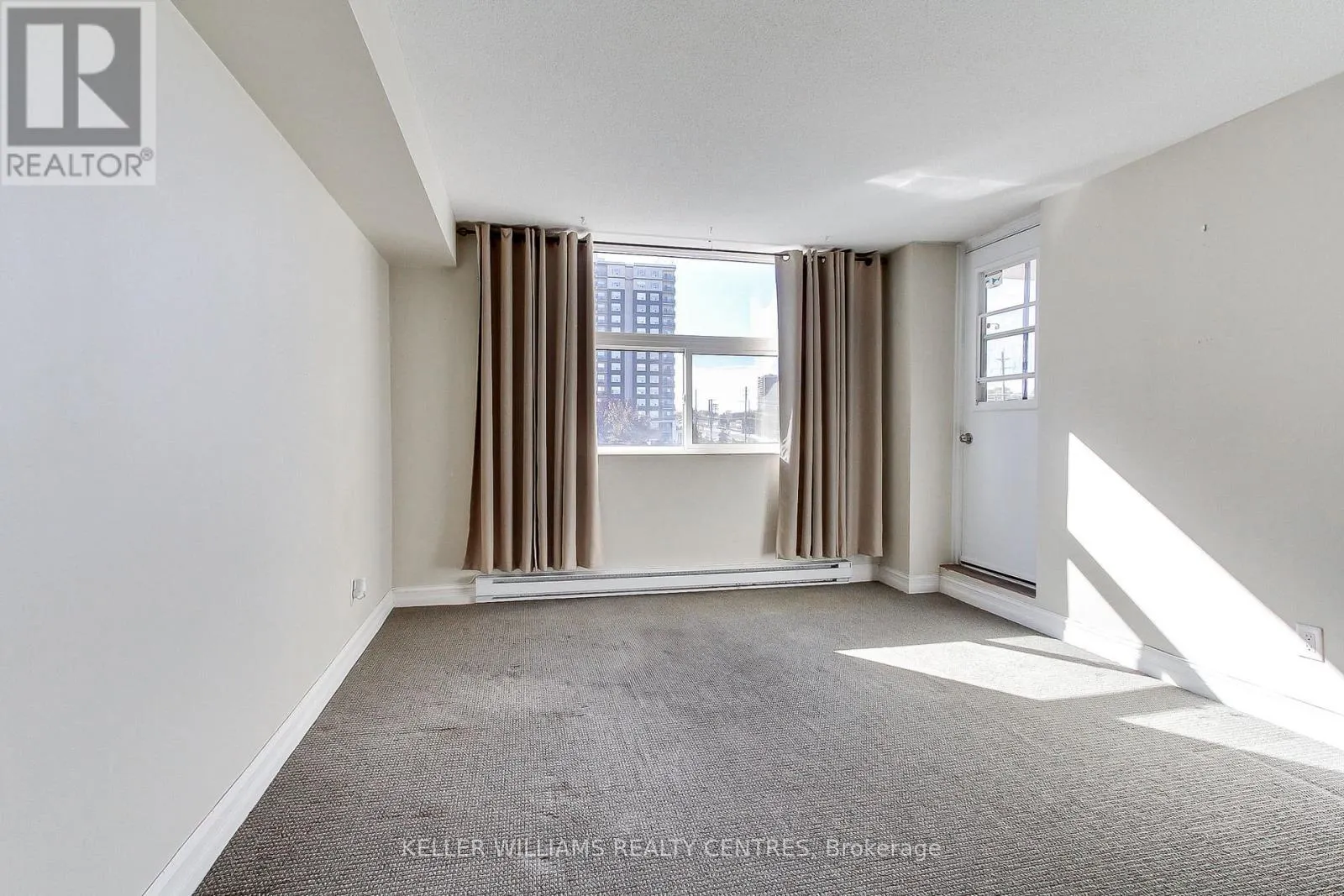 408 - 260 DAVIS DRIVE