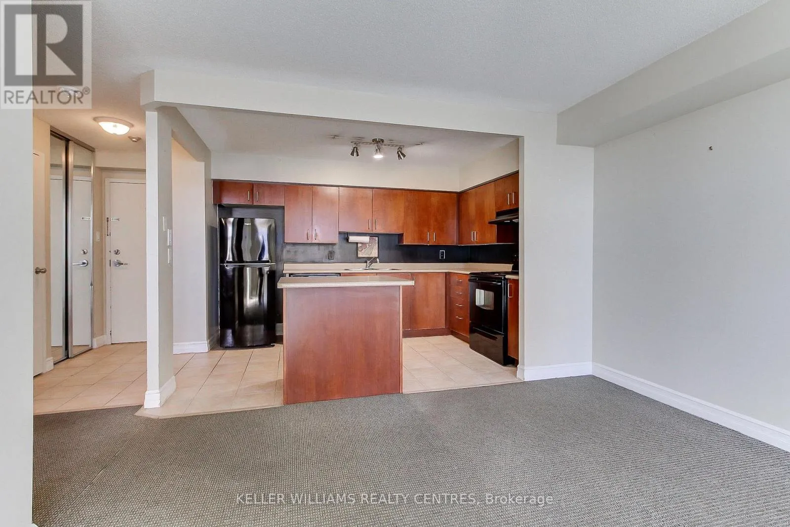 408 - 260 DAVIS DRIVE