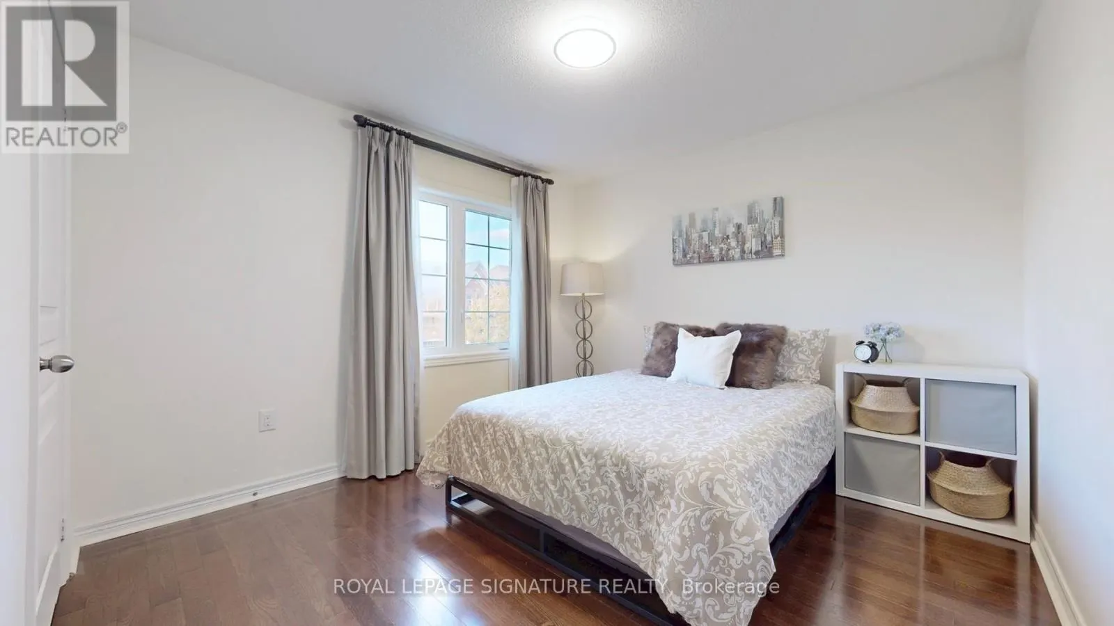 23 FREDERICK STAMM CRESCENT