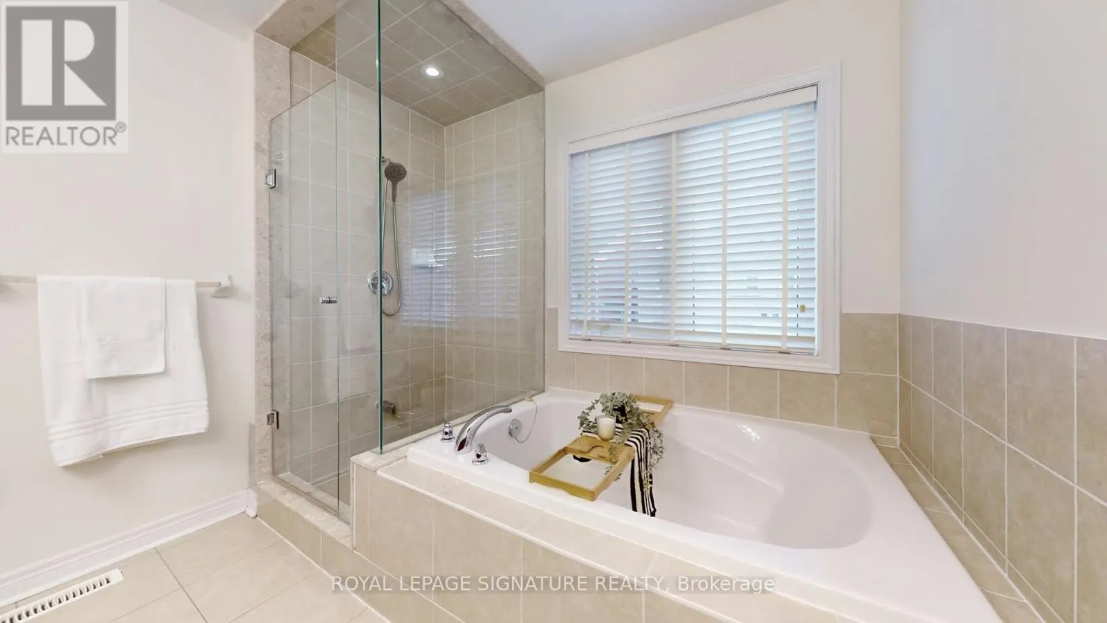 23 FREDERICK STAMM CRESCENT