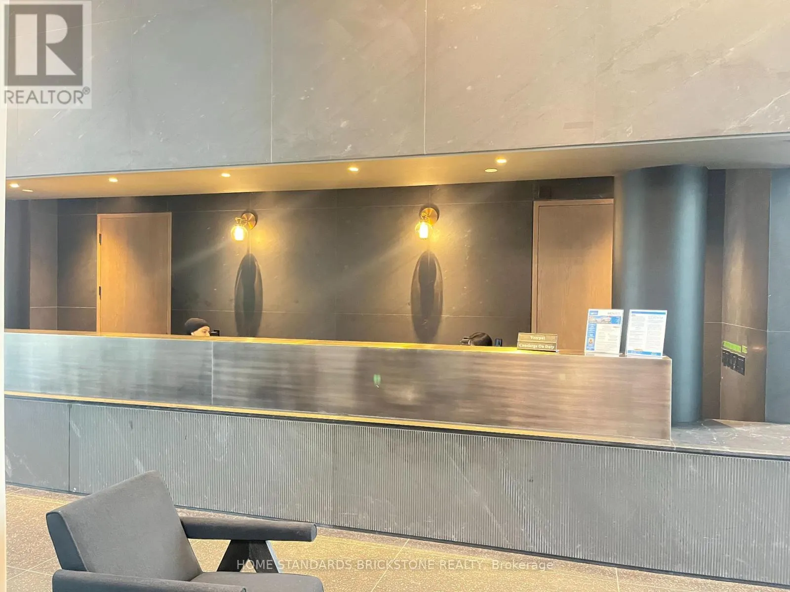 3715 - 28 INTERCHANGE WAY
