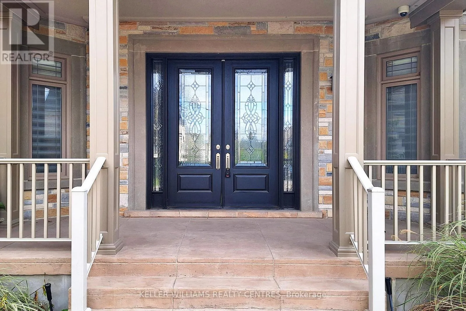 33 MAPLE GROVE AVENUE