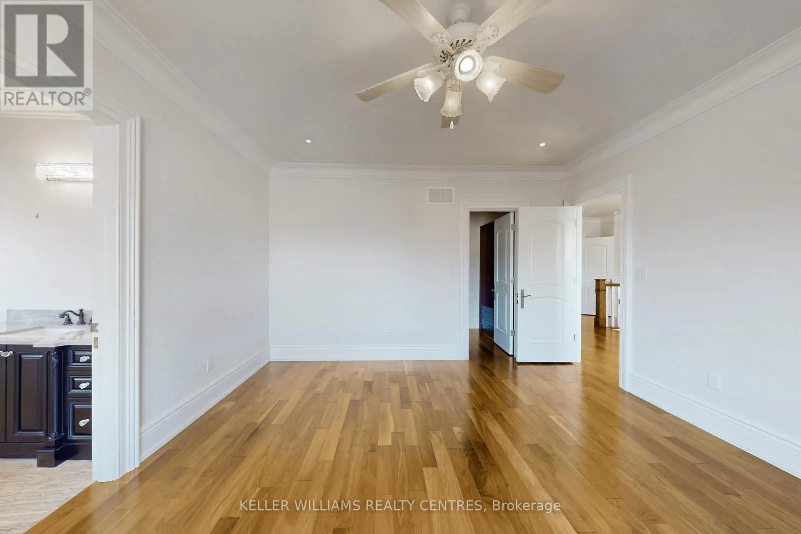 33 MAPLE GROVE AVENUE