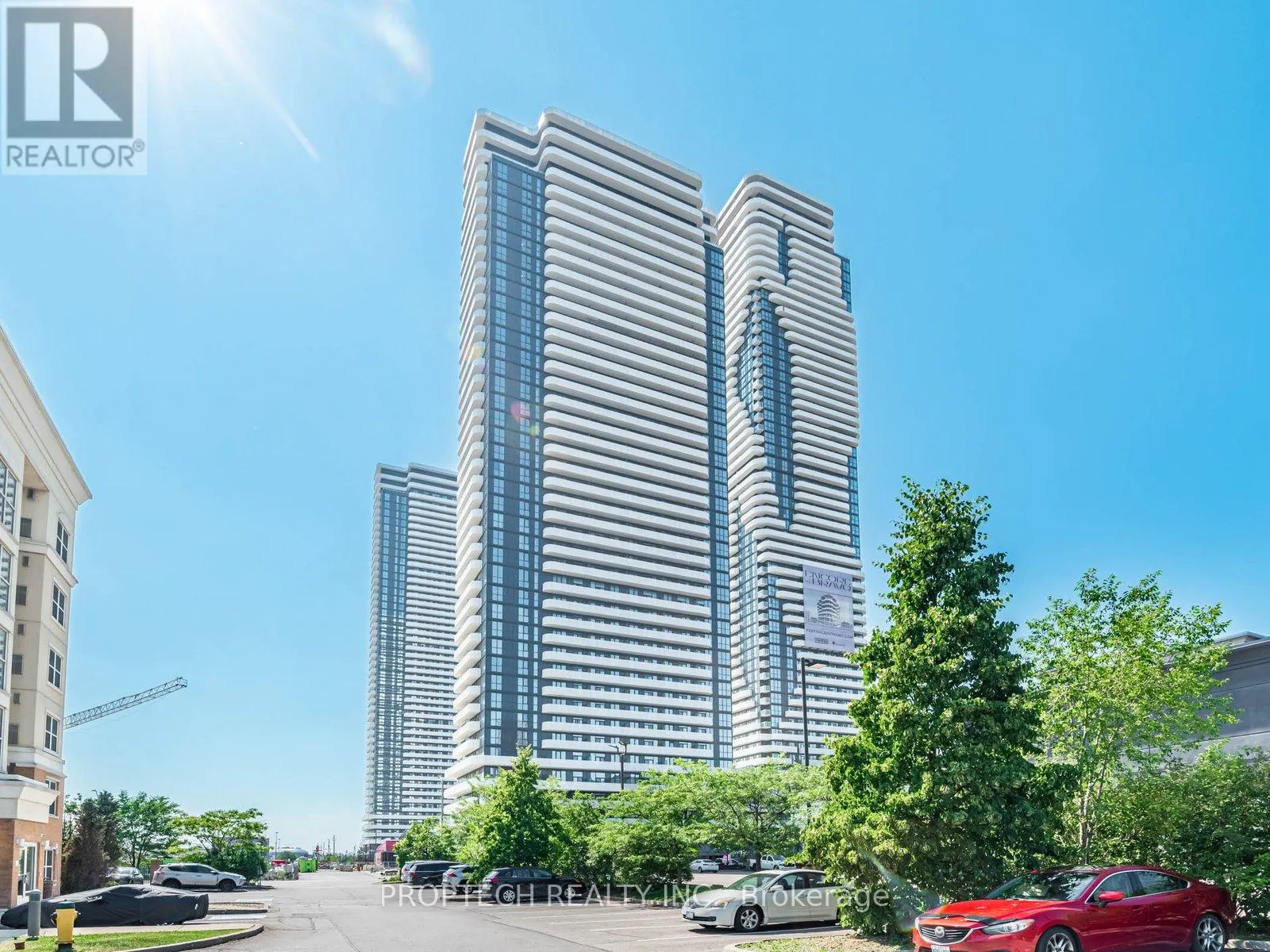 28 INTERCHANGE WAY